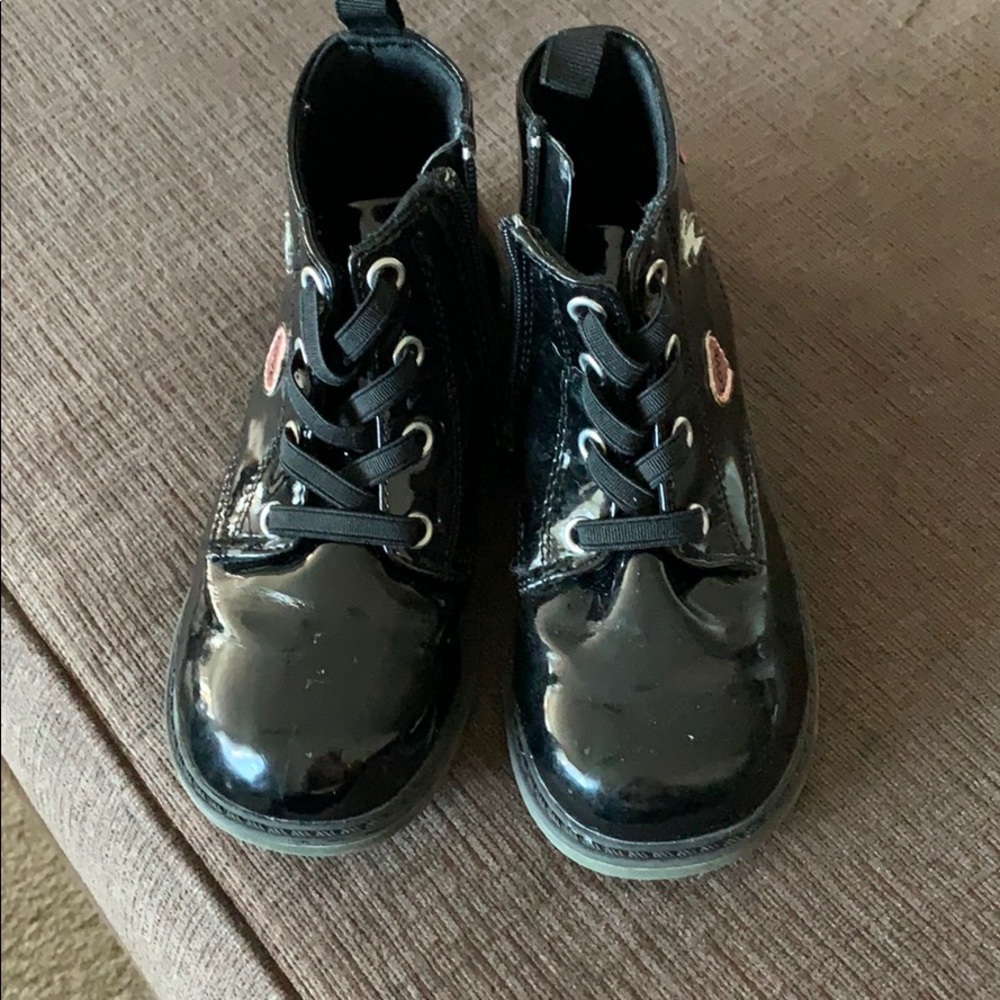 Harper Canyon used toddler boots!